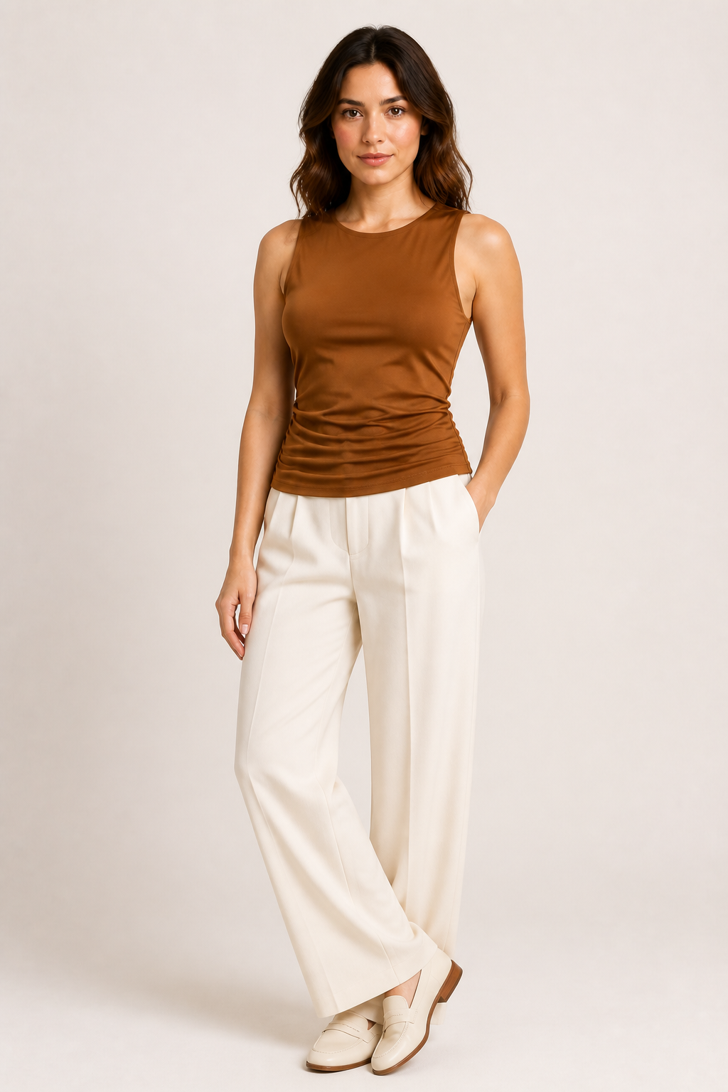 Blusa Lulu White sin mangas de sisa cavada con stretch — Camel