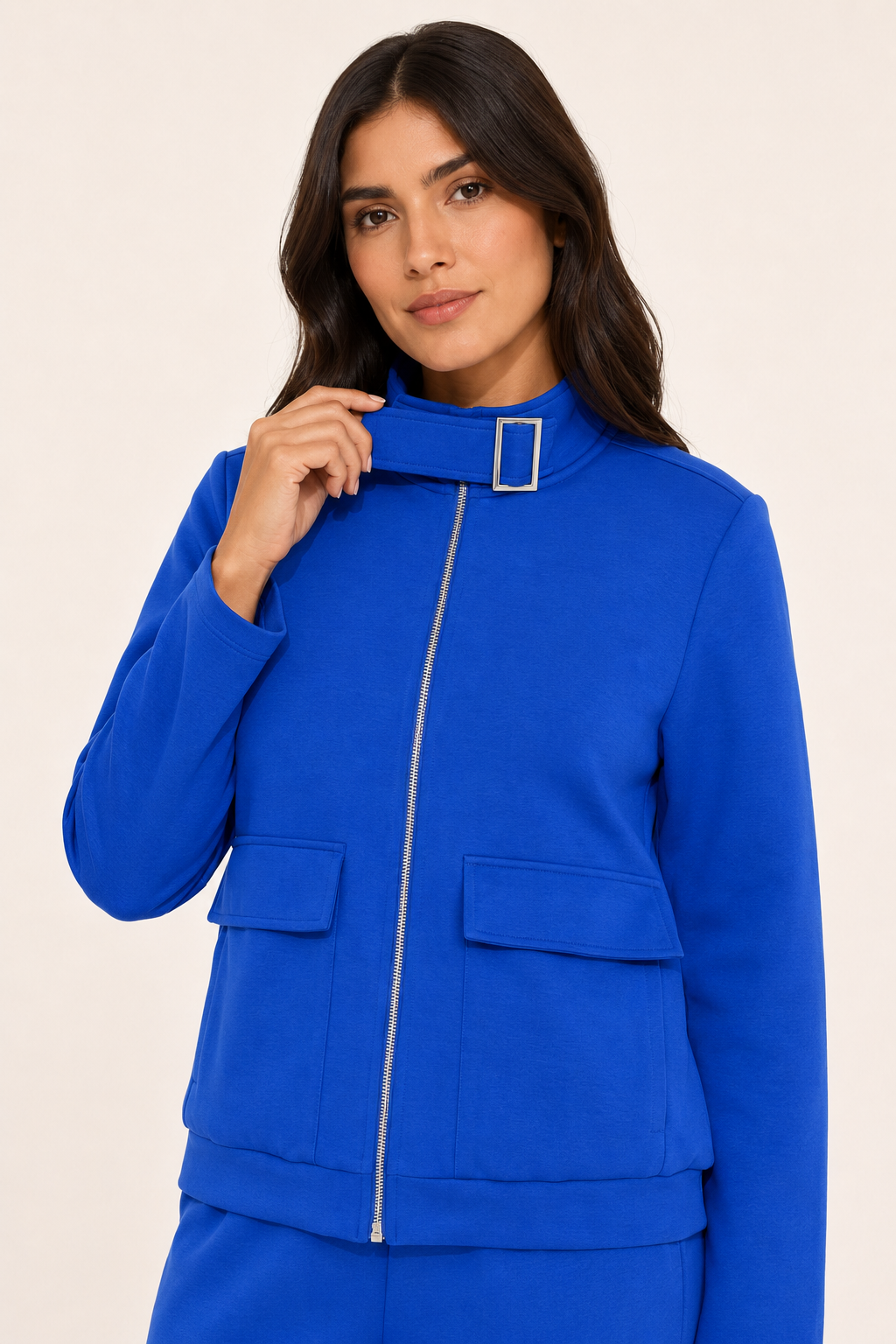 Conjunto Hessed Couture de cierre completo con cuello de hebilla — Azul