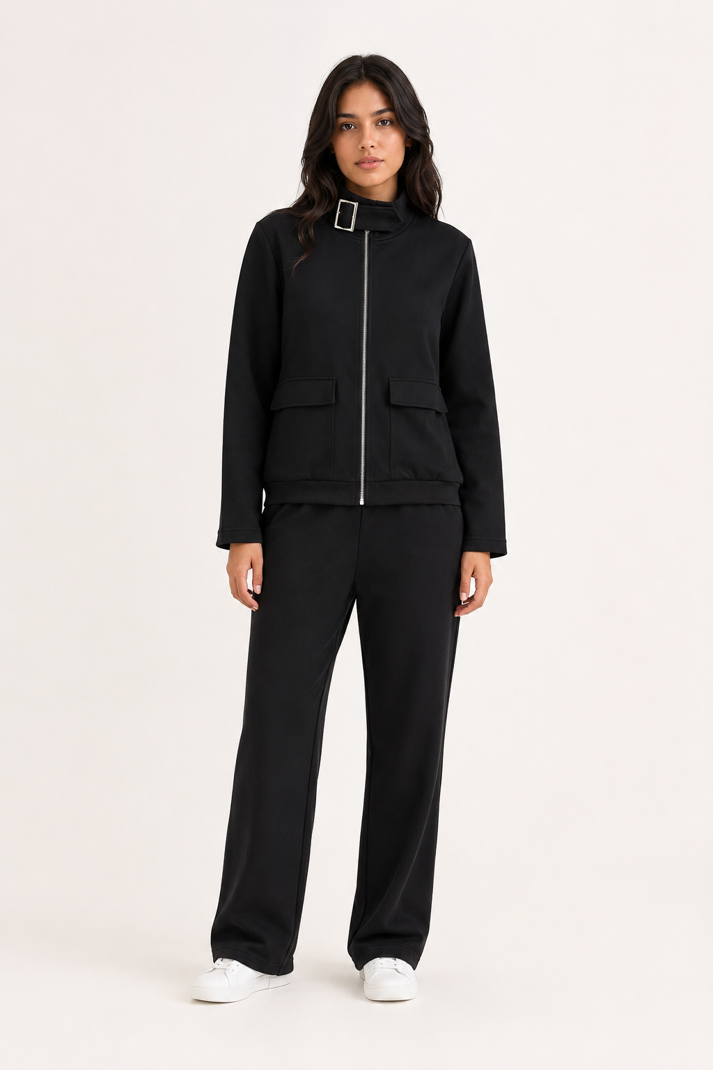 Conjunto Hessed Couture de cierre completo con cuello de hebilla — Negro
