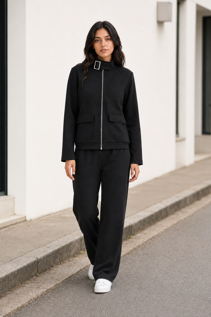 Conjunto Hessed Couture de cierre completo con cuello de hebilla — Negro
