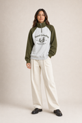 Sudadera Hessed Couture de medio cierre con estampado — Olive
