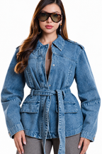 Chaqueta Hessed Couture de mezclilla con cinturón — Mezclilla media