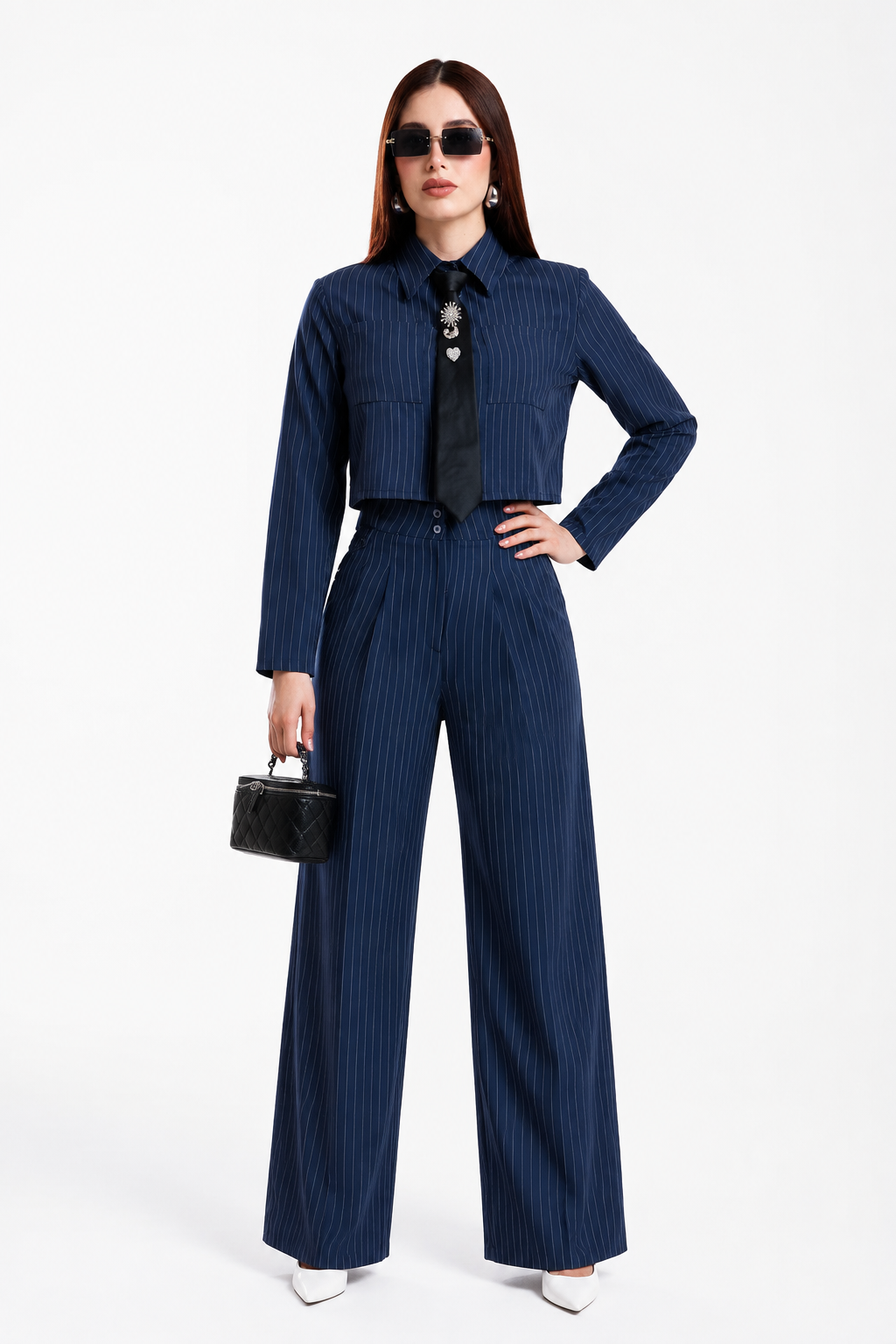 Conjunto Hessed Couture de rayas con corbata — Azul marino