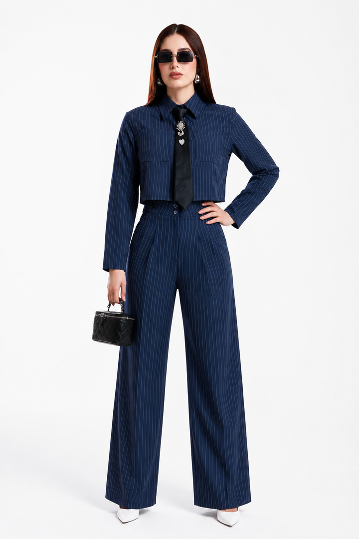 Conjunto Hessed Couture de rayas con corbata — Azul marino