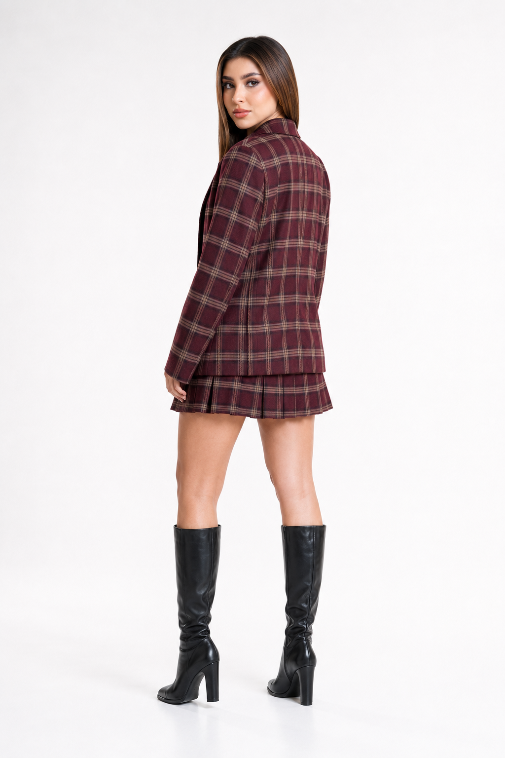 Conjunto Hessed Couture a cuadros (saco y falda) — Vino