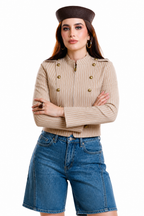 Chaqueta Hessed Couture corta de doble botonadura dorada — Beige