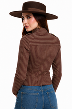 Chaqueta Hessed Couture corta de doble botonadura dorada — Café