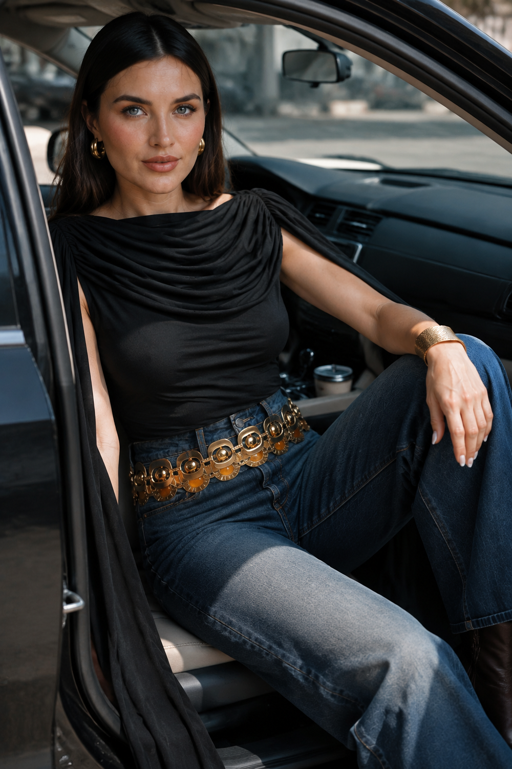 Body Hessed Couture con mangas de capa — Negro