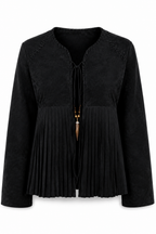Chaqueta Hessed Couture de gamuza con vuelo plisado — Negro