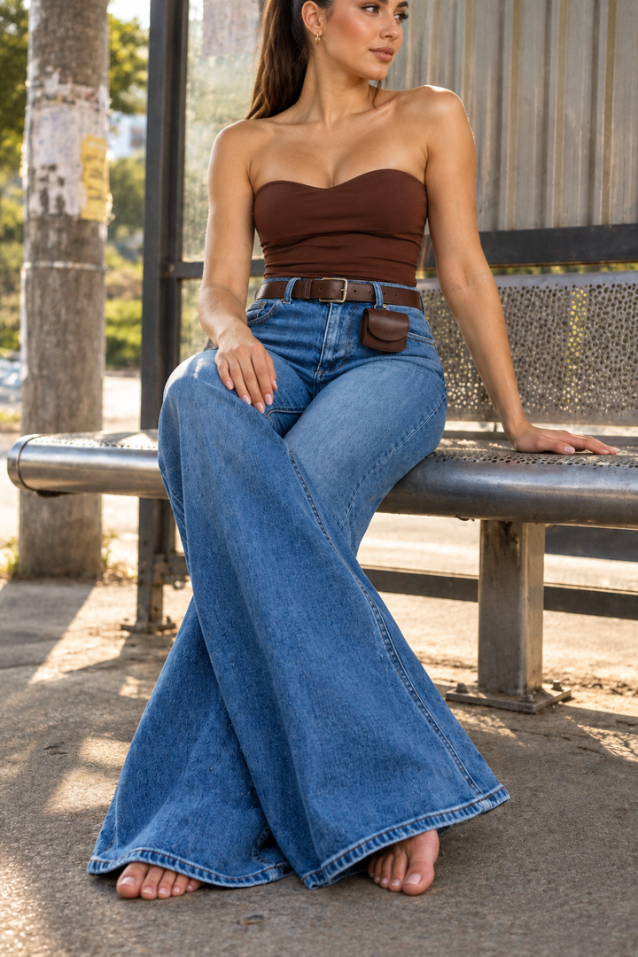 Jeans KOSCH loose flare con bolsas cargo y cinto — Mezclilla media