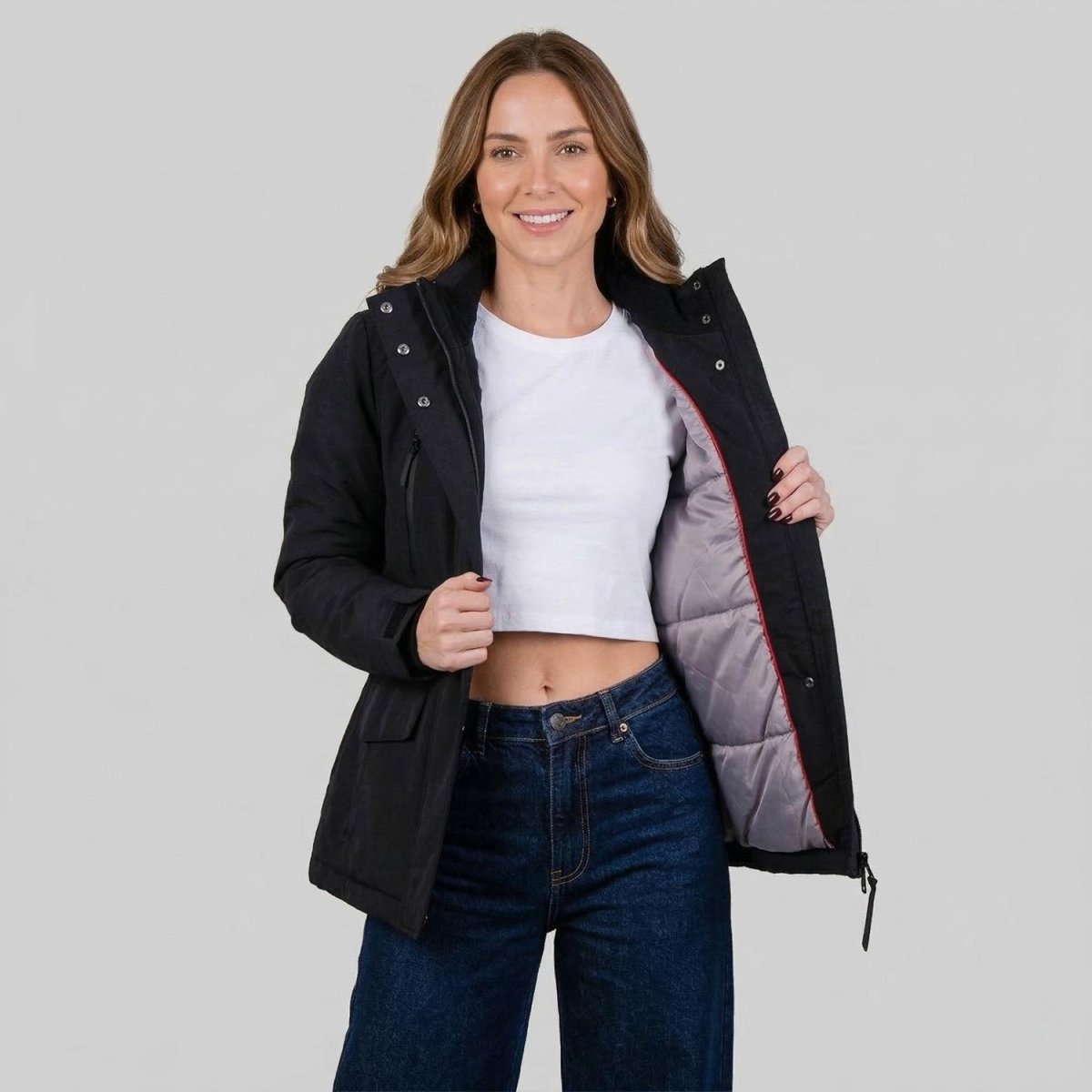 Chamarra con gorro ajustable y múltiples bolsas — Black