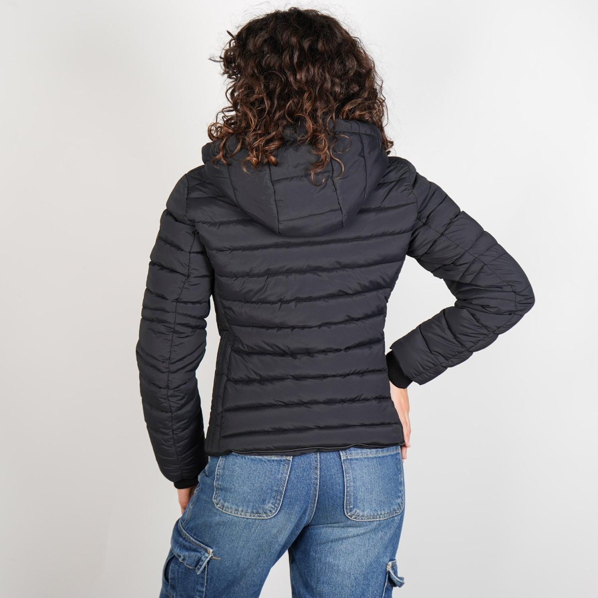Chamarra capitonada de cuello alto con gorro desmontable — Black