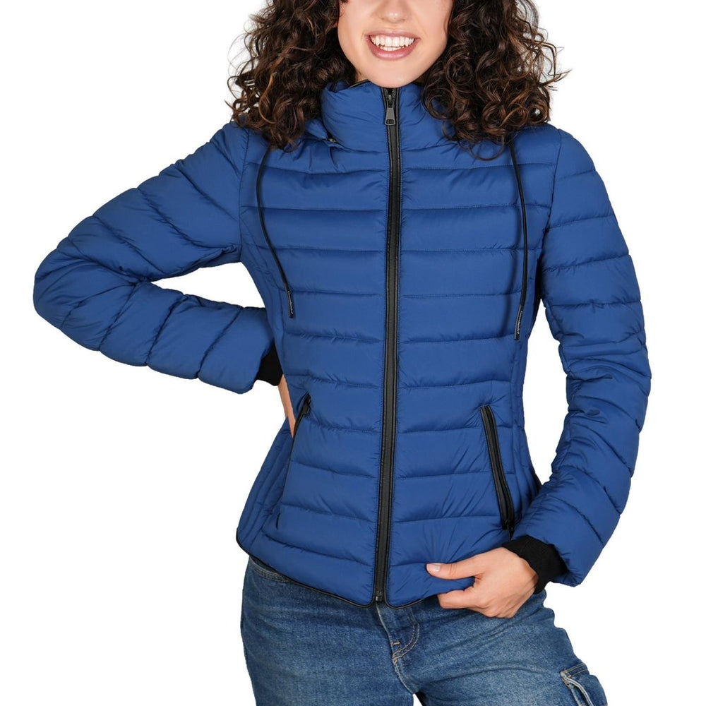 Chamarra capitonada de cuello alto con gorro desmontable — Deep Blue