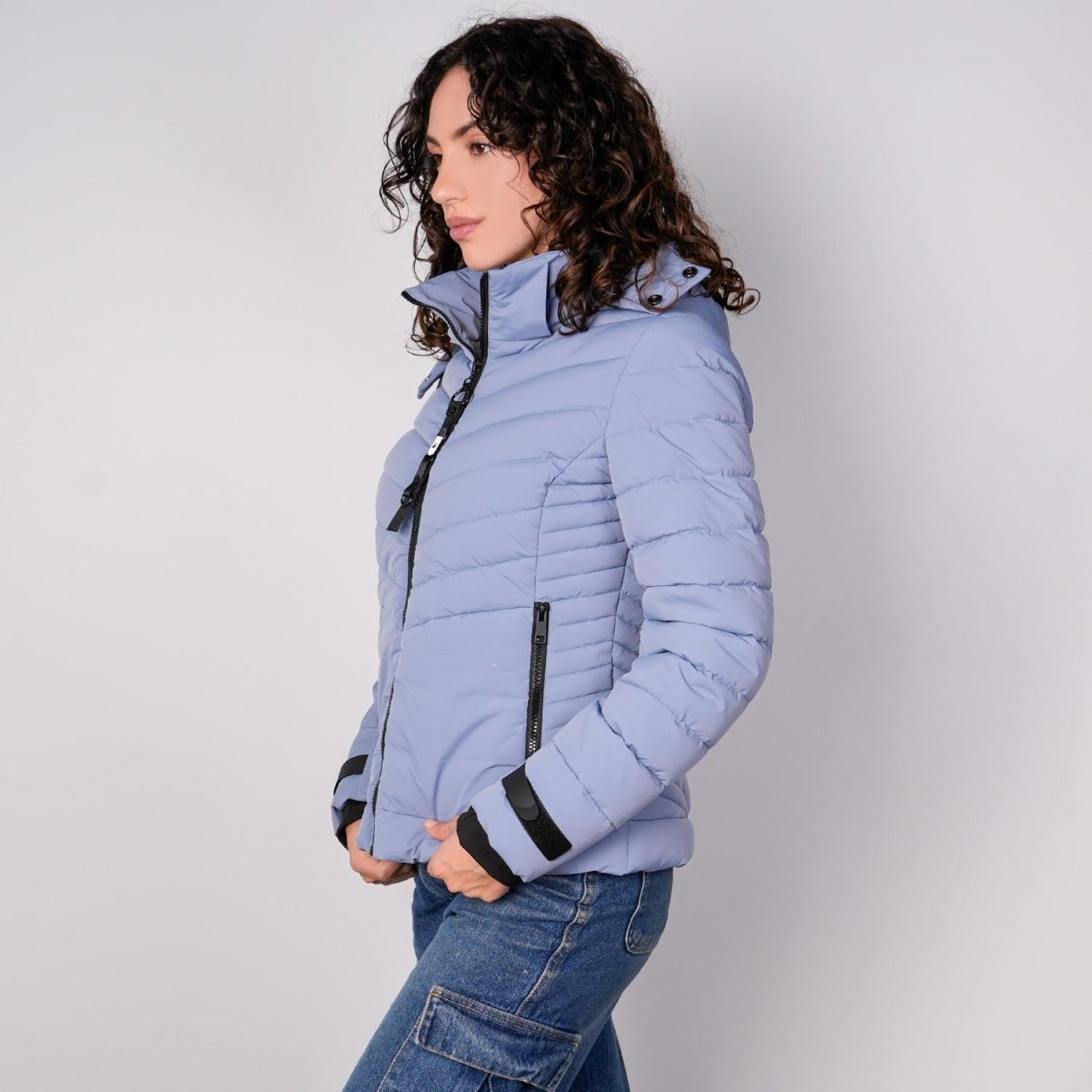 Chamarra capitonada con capucha desmontable — Blue