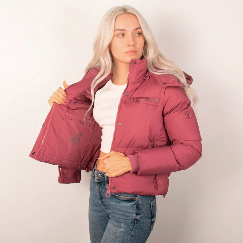 Chamarra corta capitonada con capucha desmontable — Deep Rose