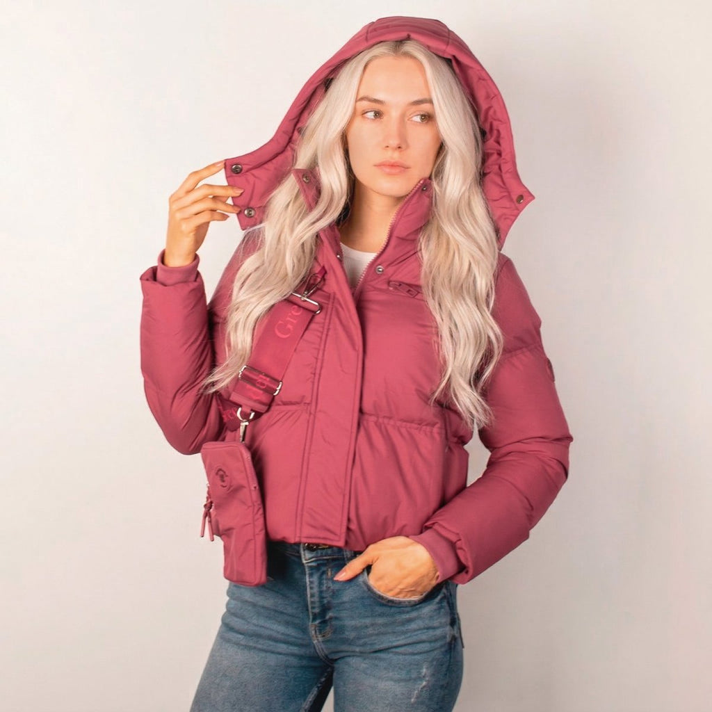 Chamarra corta capitonada con capucha desmontable — Deep Rose